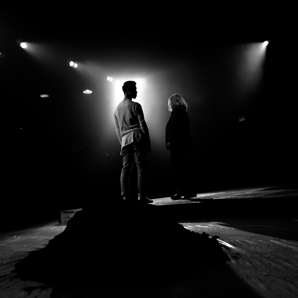 Prince Hamlet - Backlit silhouette scene